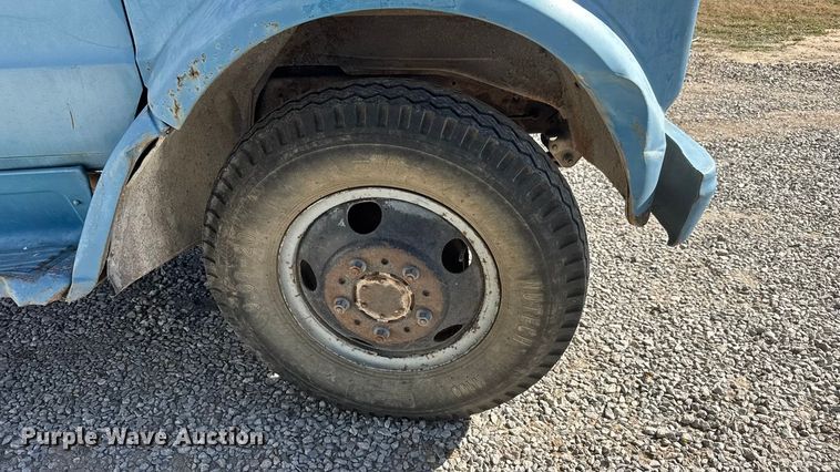 image for item NA9823 1972 Chevrolet C/50 grain truck