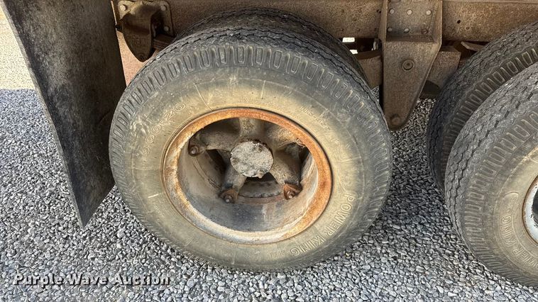 image for item NA9823 1972 Chevrolet C/50 grain truck