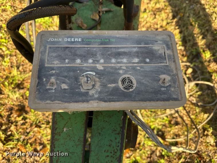 image for item NA9826 John Deere 7200 Max Emerge 2 no-till planter