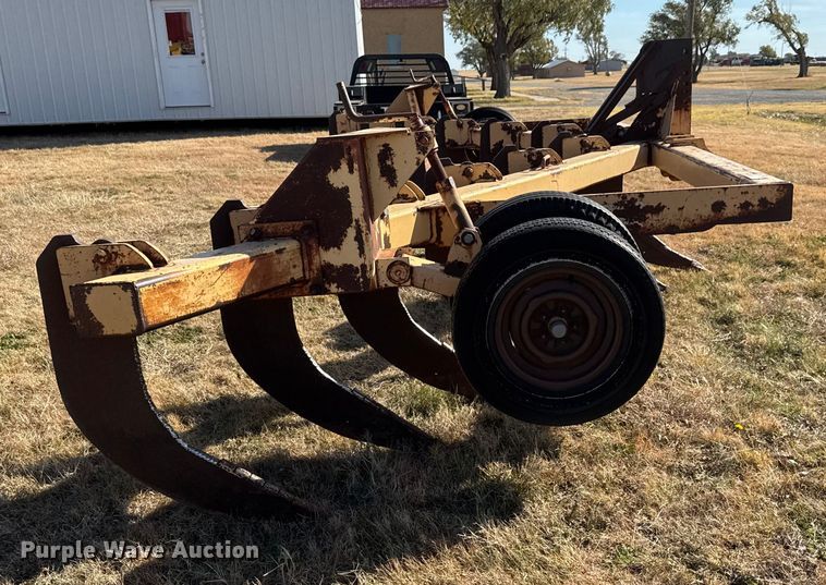 image for item NA9841 Ripper