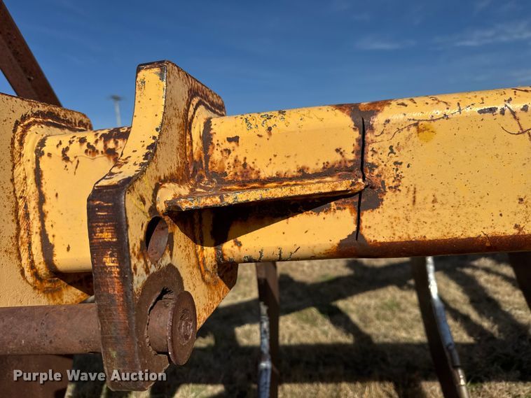 image for item NA9841 Ripper