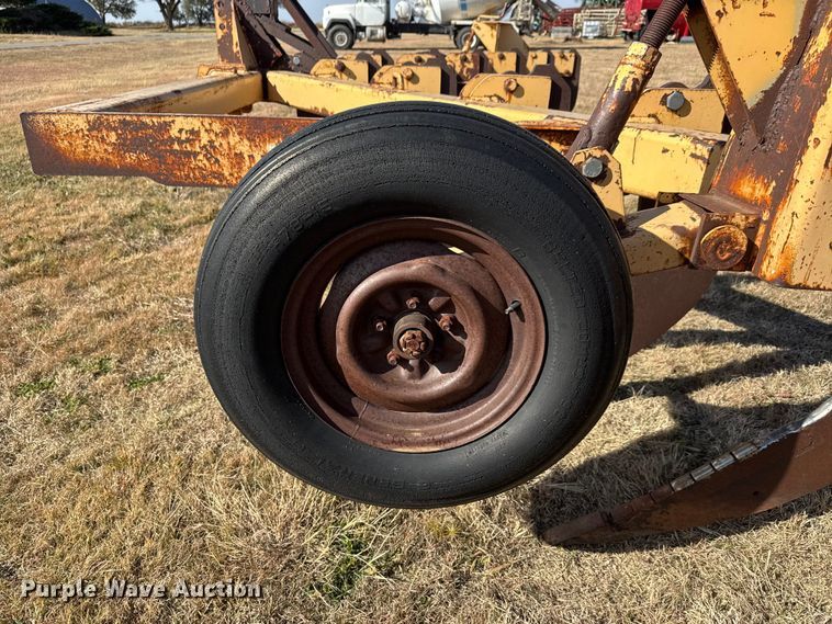 image for item NA9841 Ripper