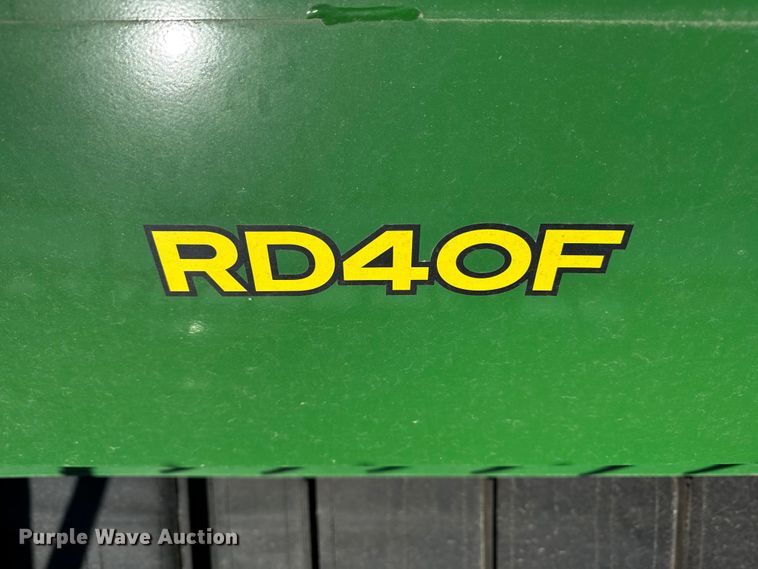 image for item YA1348 2022 John Deere RD40F Hydraflex flex draper head