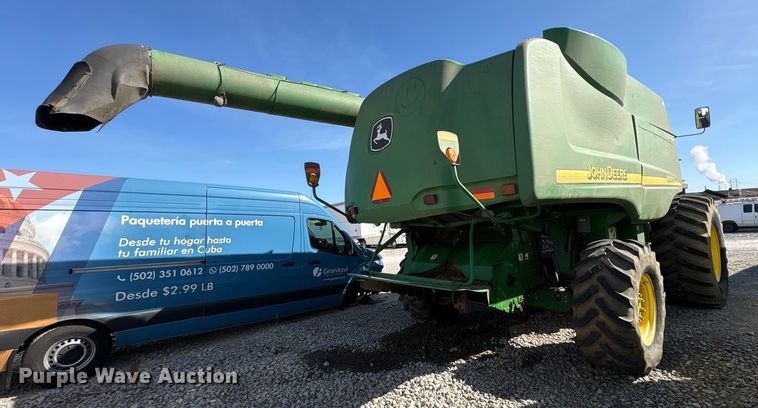 image for item YA1353 2007 John Deere 9660 STS combine