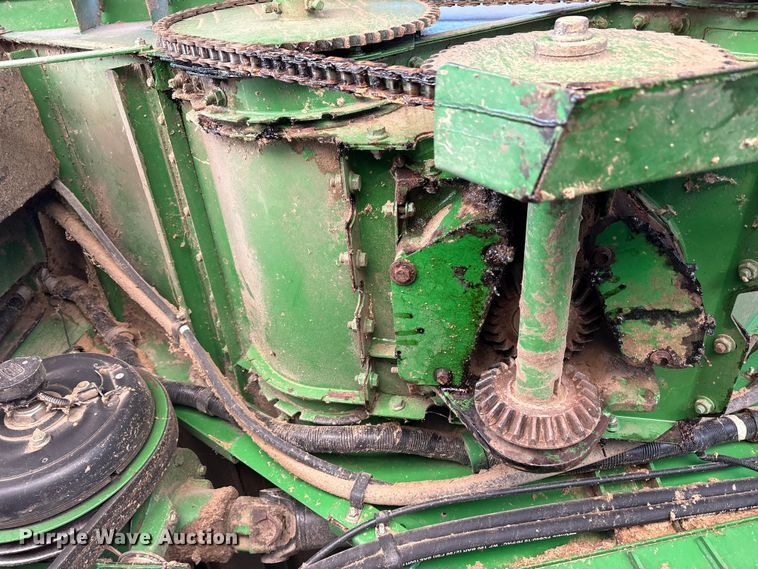 image for item YA1353 2007 John Deere 9660 STS combine