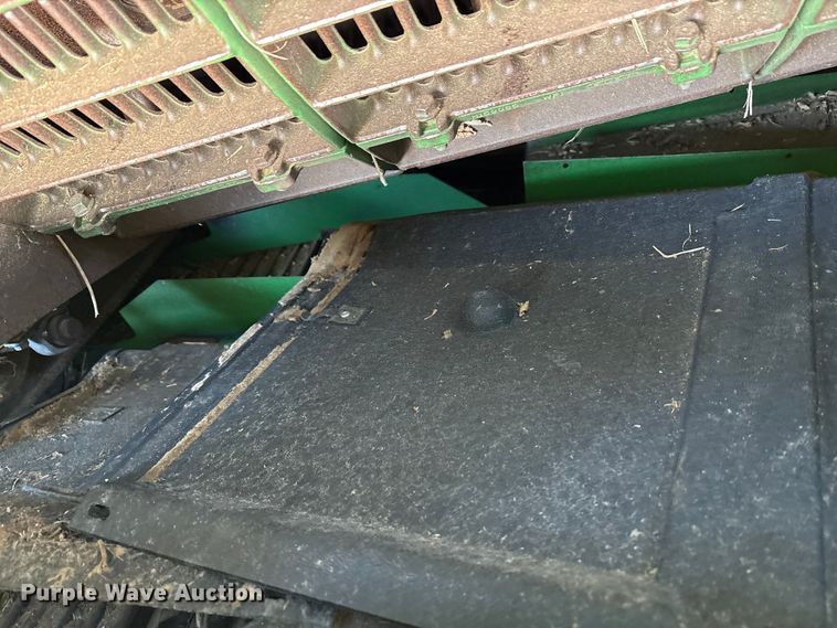 image for item YA1353 2007 John Deere 9660 STS combine