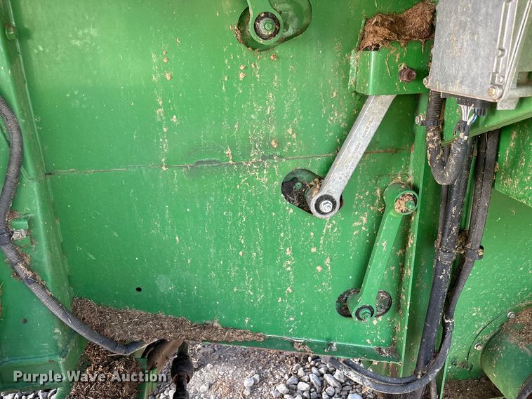 image for item YA1353 2007 John Deere 9660 STS combine