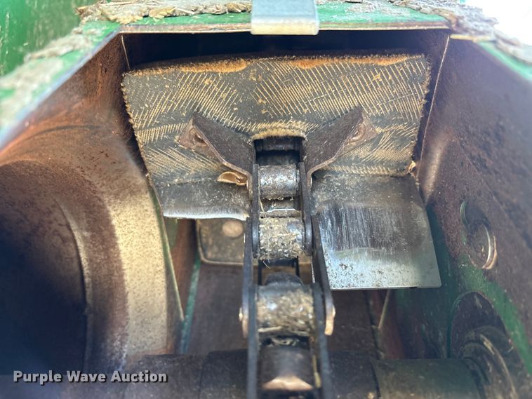 image for item YA1353 2007 John Deere 9660 STS combine