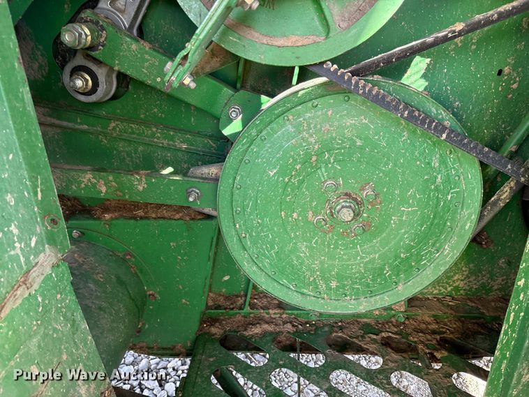 image for item YA1353 2007 John Deere 9660 STS combine