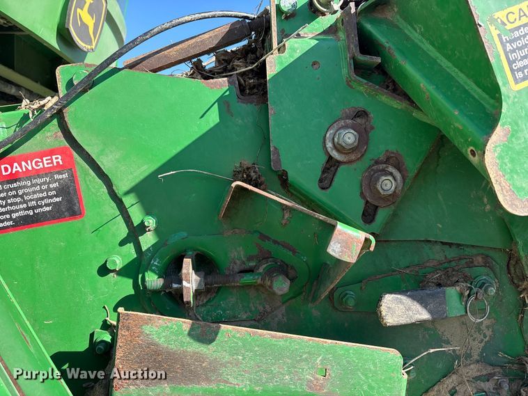 image for item YA1353 2007 John Deere 9660 STS combine