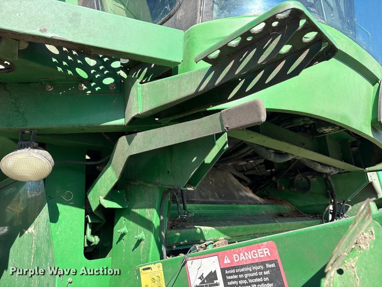 image for item YA1353 2007 John Deere 9660 STS combine