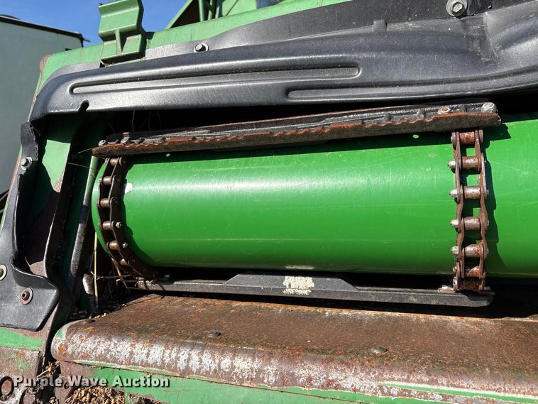 image for item YA1353 2007 John Deere 9660 STS combine