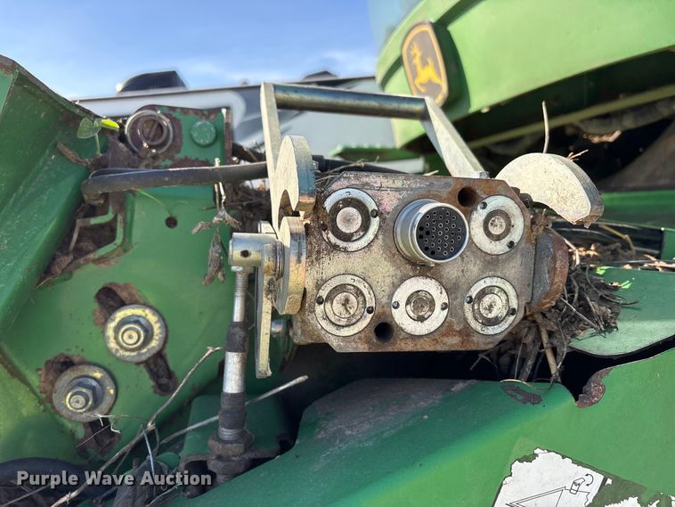 image for item YA1353 2007 John Deere 9660 STS combine