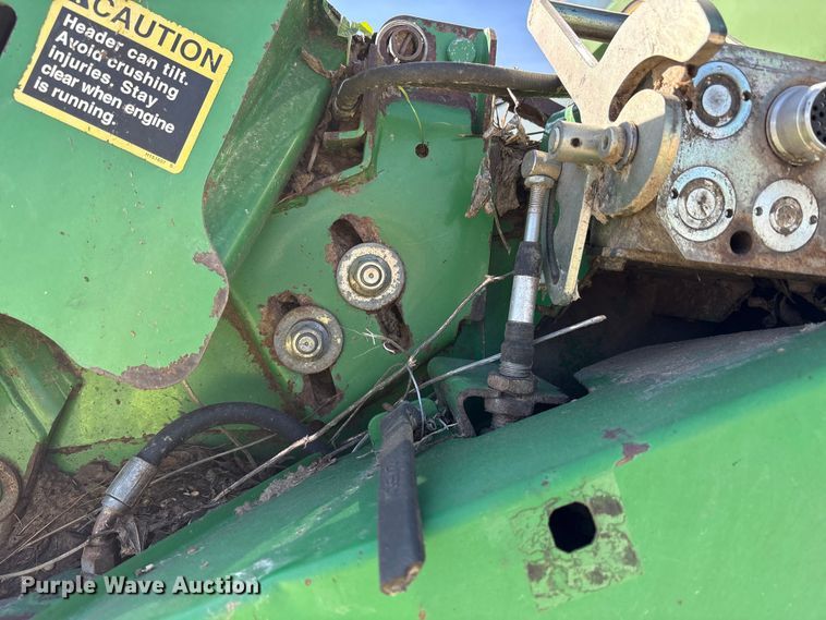 image for item YA1353 2007 John Deere 9660 STS combine