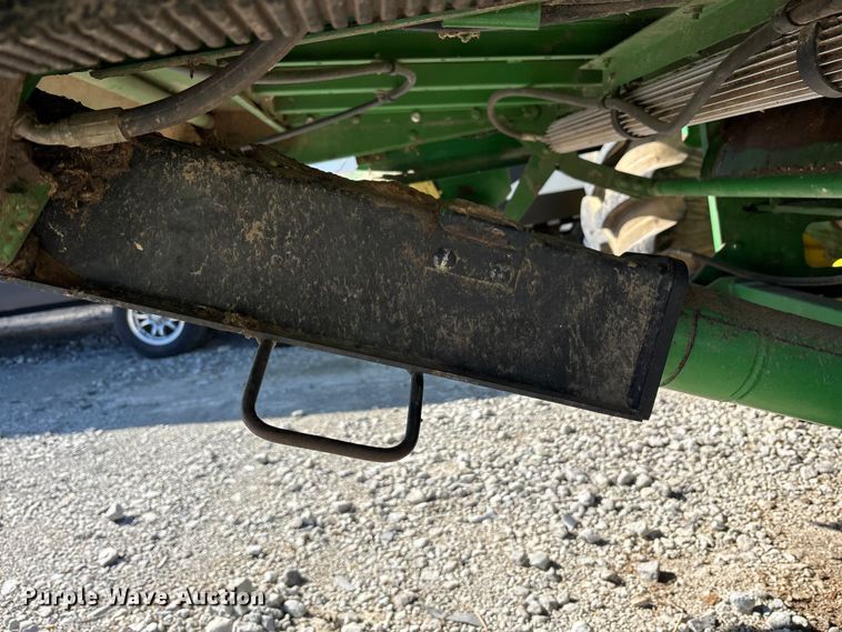 image for item YA1353 2007 John Deere 9660 STS combine