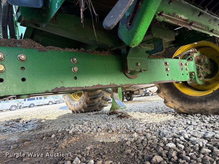 image for item YA1353 2007 John Deere 9660 STS combine