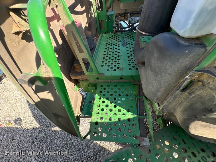 image for item YA1353 2007 John Deere 9660 STS combine
