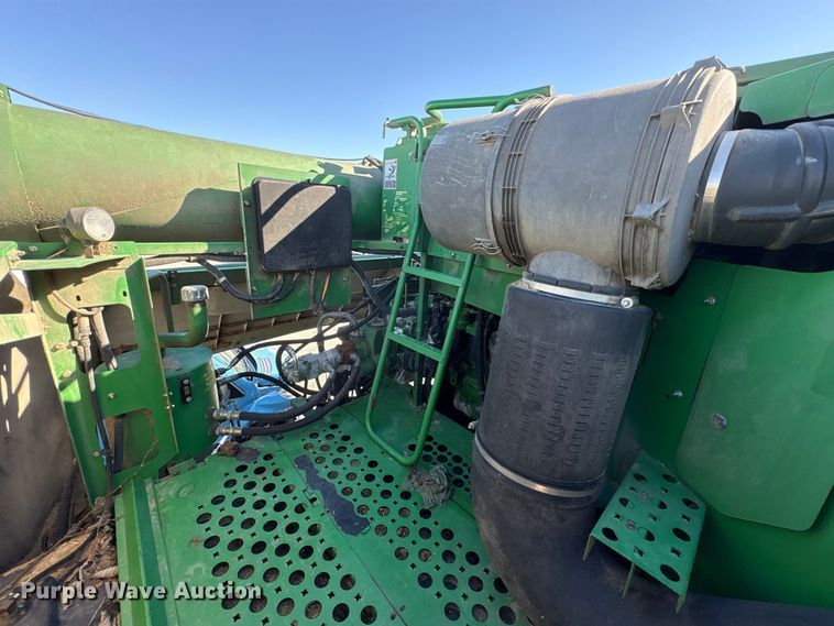 image for item YA1353 2007 John Deere 9660 STS combine