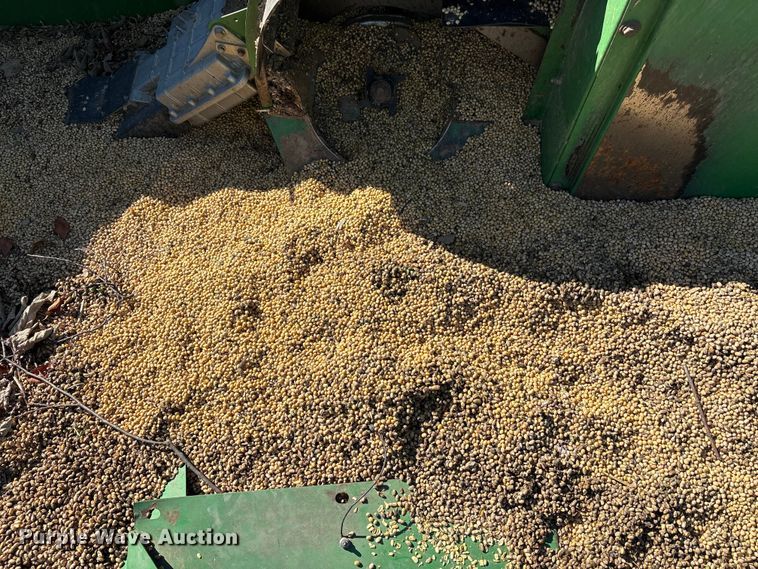 image for item YA1353 2007 John Deere 9660 STS combine