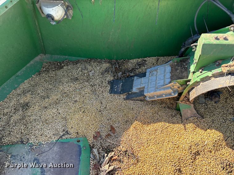 image for item YA1353 2007 John Deere 9660 STS combine