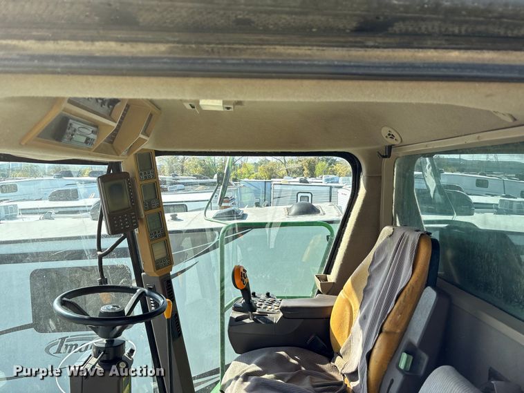 image for item YA1353 2007 John Deere 9660 STS combine