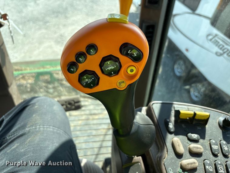 image for item YA1353 2007 John Deere 9660 STS combine