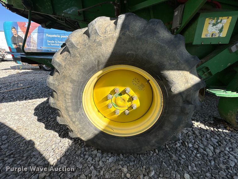 image for item YA1353 2007 John Deere 9660 STS combine