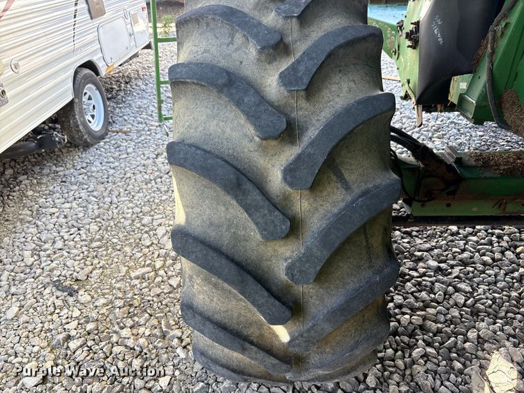 image for item YA1353 2007 John Deere 9660 STS combine