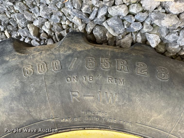 image for item YA1353 2007 John Deere 9660 STS combine