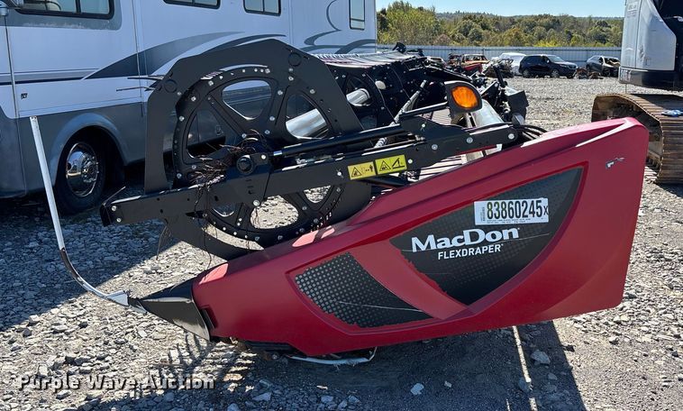 image for item YA1360 2019 MacDon FD140 flex draper head