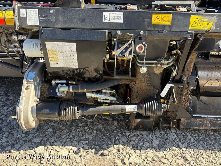 image for item YA1360 2019 MacDon FD140 flex draper head