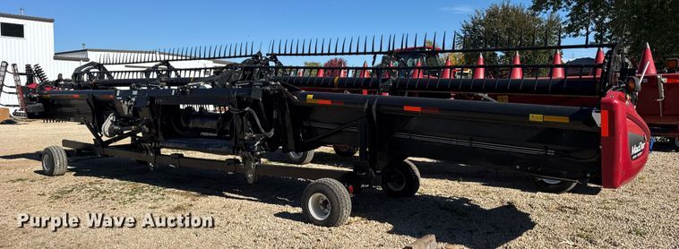 image for item YA1379 2015 MacDon FD75S flex draper head