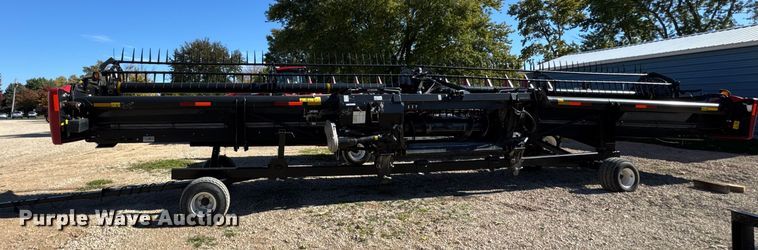 image for item YA1379 2015 MacDon FD75S flex draper head