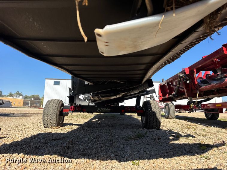 image for item YA1379 2015 MacDon FD75S flex draper head