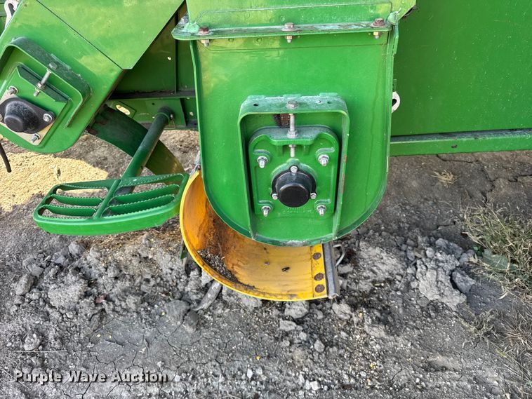 image for item YA1410 2010 John Deere 9870 STS combine