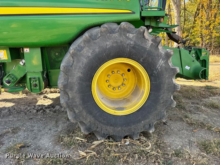 image for item YA1410 2010 John Deere 9870 STS combine