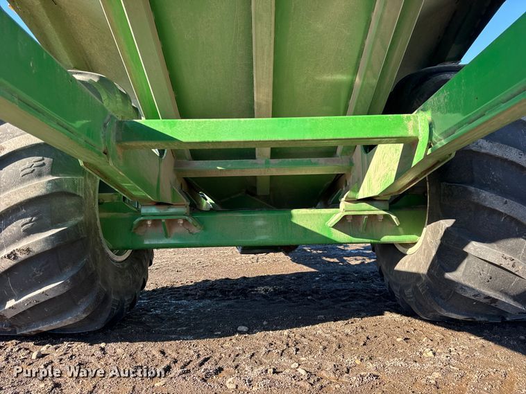 image for item YA1411 2011 Unverferth 1115 grain cart