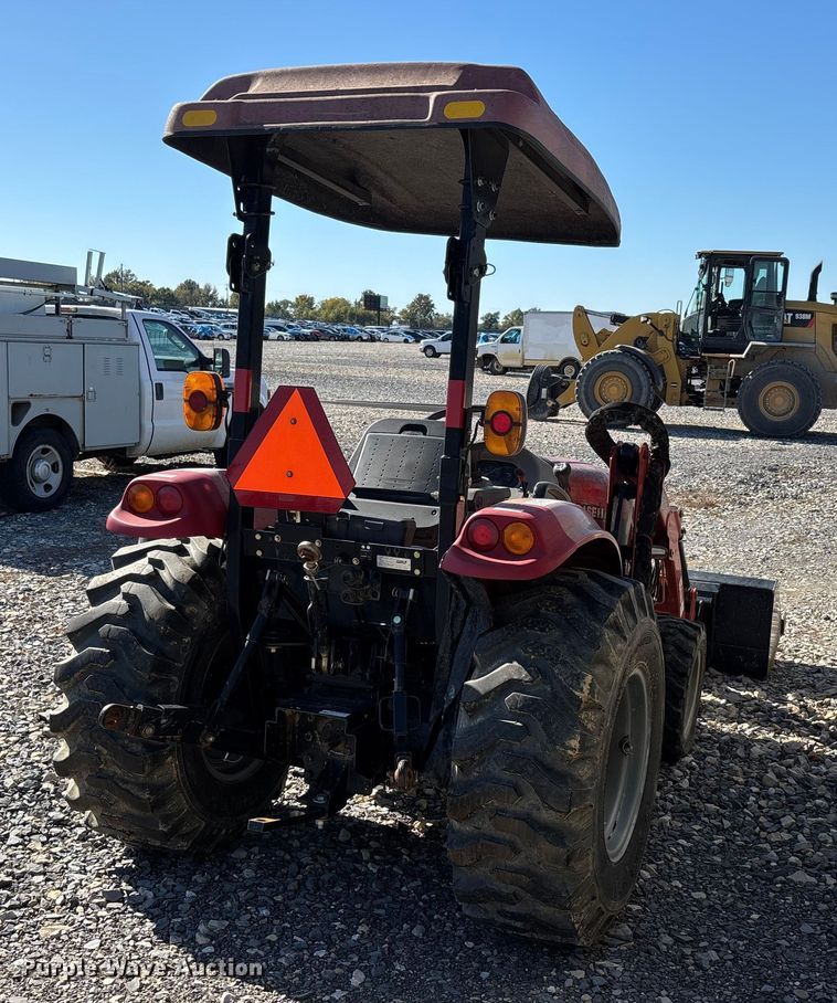 image for item YA1419 2014 Case IH Farmall 30C MFWD tractor