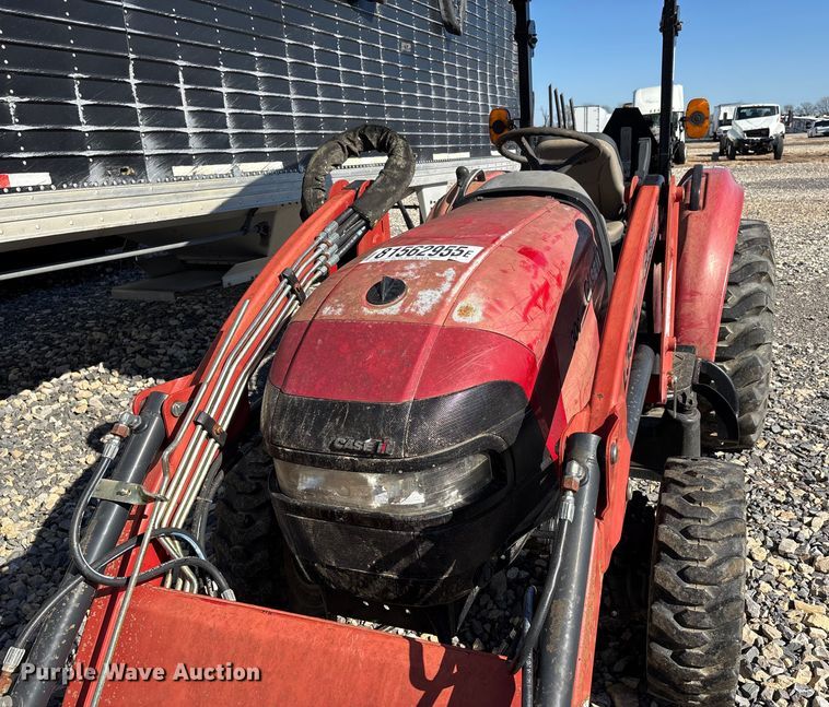 image for item YA1419 2014 Case IH Farmall 30C MFWD tractor