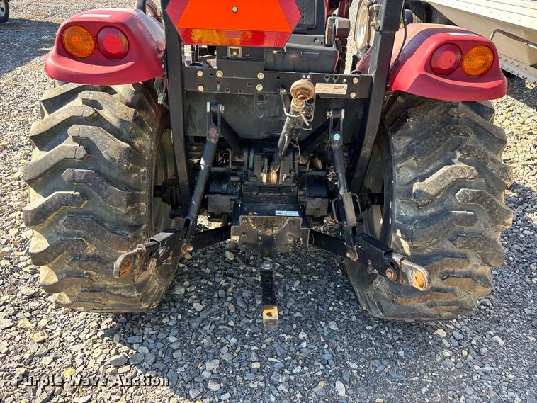 image for item YA1419 2014 Case IH Farmall 30C MFWD tractor