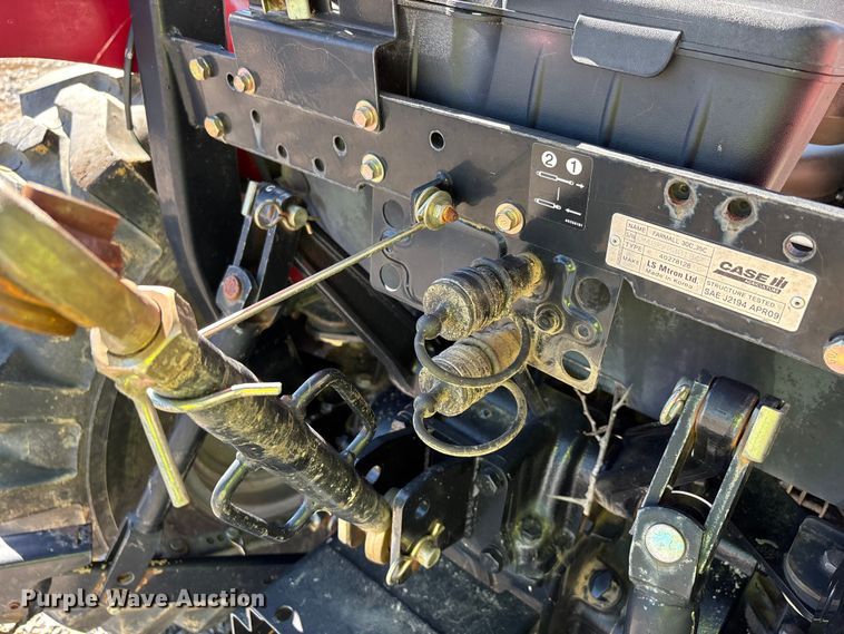 image for item YA1419 2014 Case IH Farmall 30C MFWD tractor