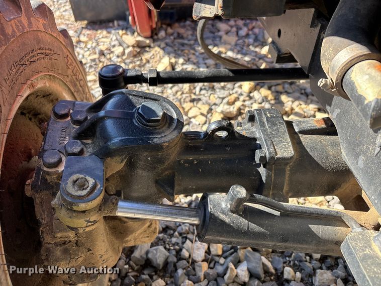 image for item YA1419 2014 Case IH Farmall 30C MFWD tractor