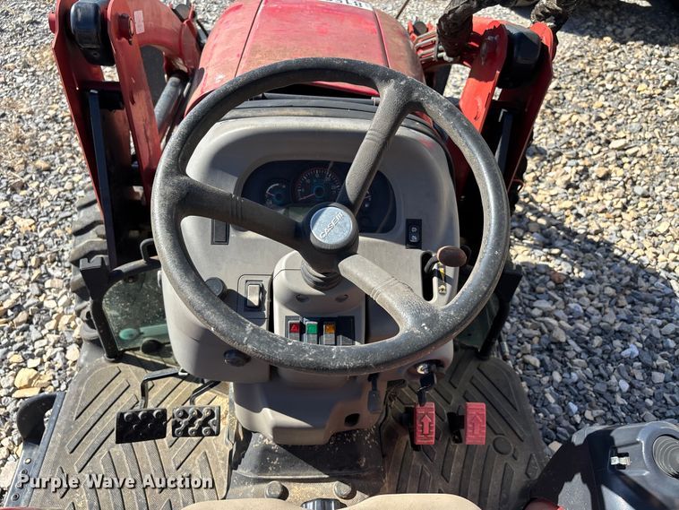 image for item YA1419 2014 Case IH Farmall 30C MFWD tractor