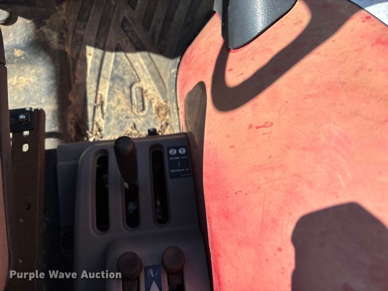 image for item YA1419 2014 Case IH Farmall 30C MFWD tractor