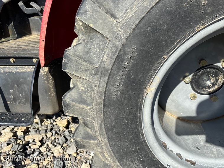 image for item YA1419 2014 Case IH Farmall 30C MFWD tractor