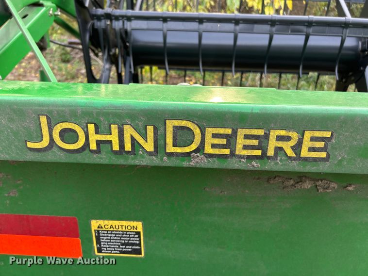 image for item YA1432 2005 John Deere 635F HydraFlex flex head