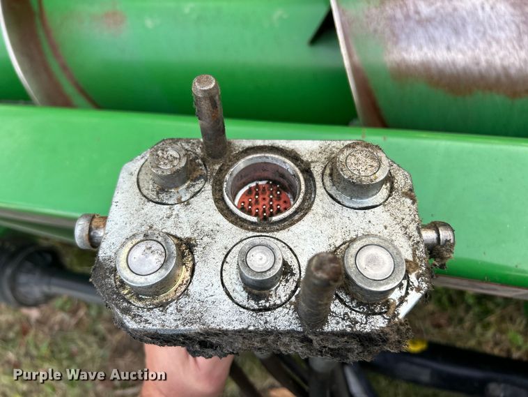 image for item YA1432 2005 John Deere 635F HydraFlex flex head