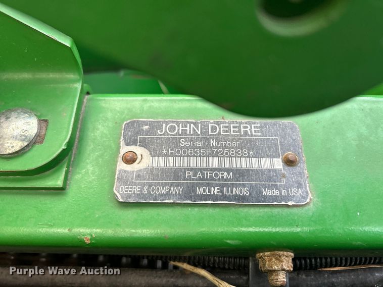 image for item YA1432 2005 John Deere 635F HydraFlex flex head