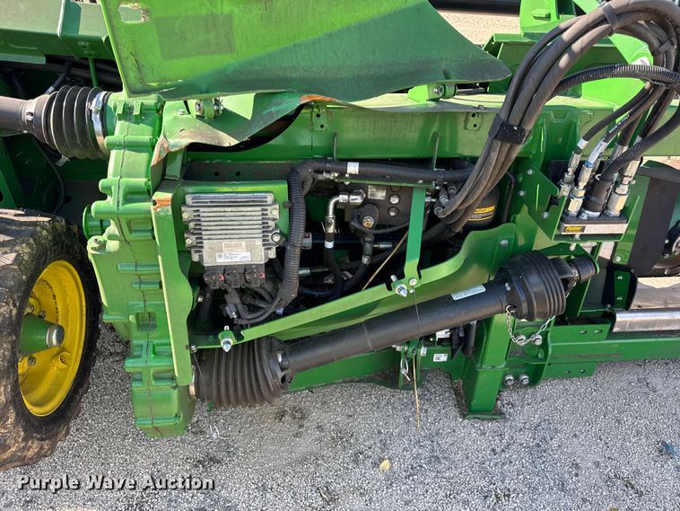 image for item YA1445 2025 John Deere HDF40 flex draper head