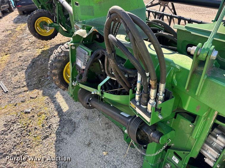 image for item YA1445 2025 John Deere HDF40 flex draper head